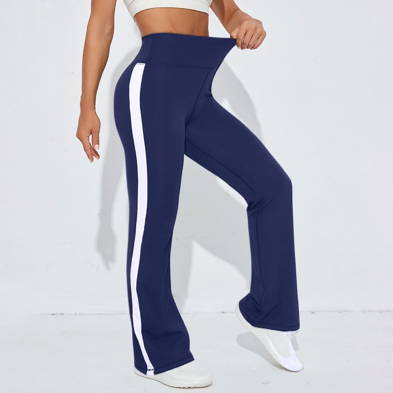 Flared Yoga Leggings, image 1