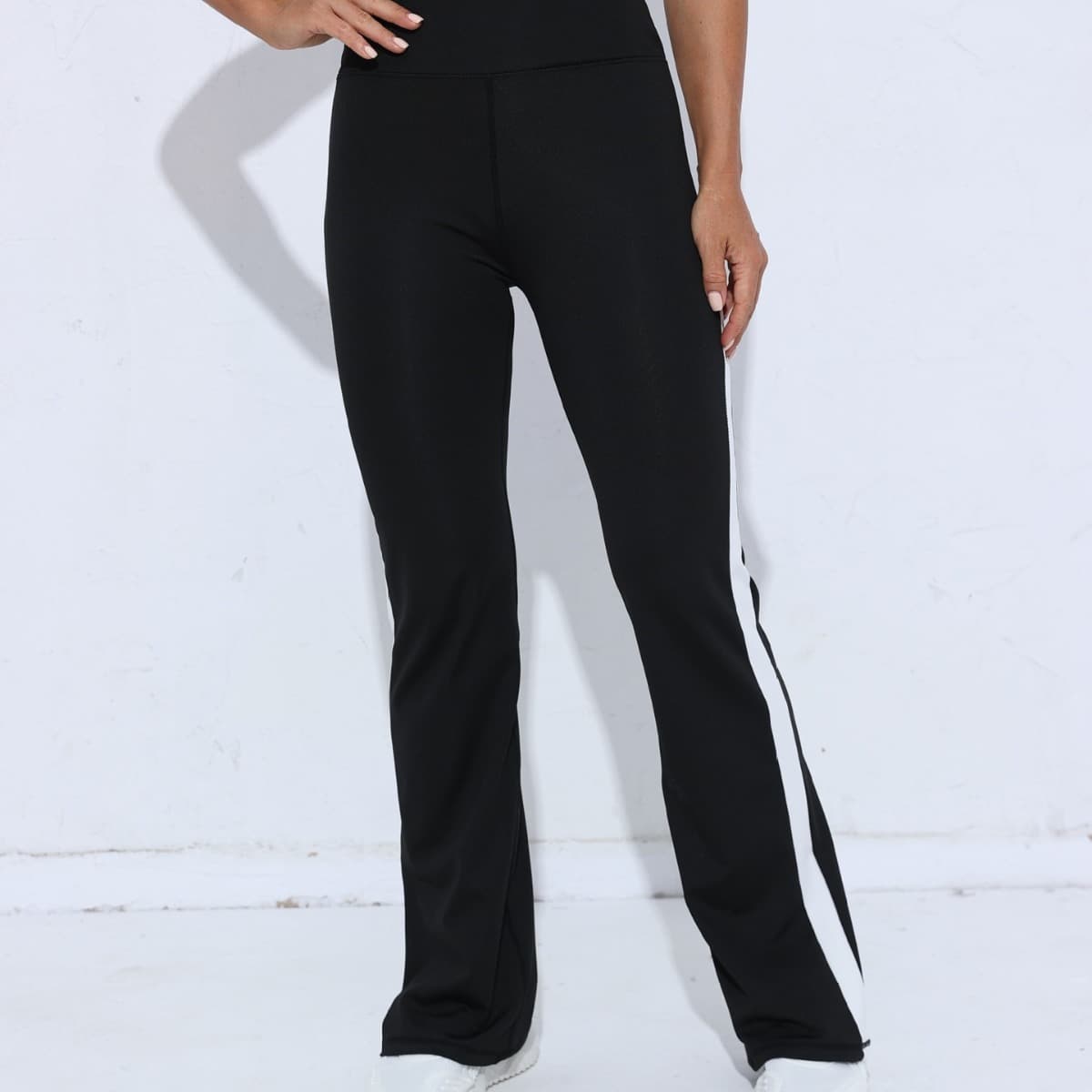 Flared Yoga Leggings, image 4