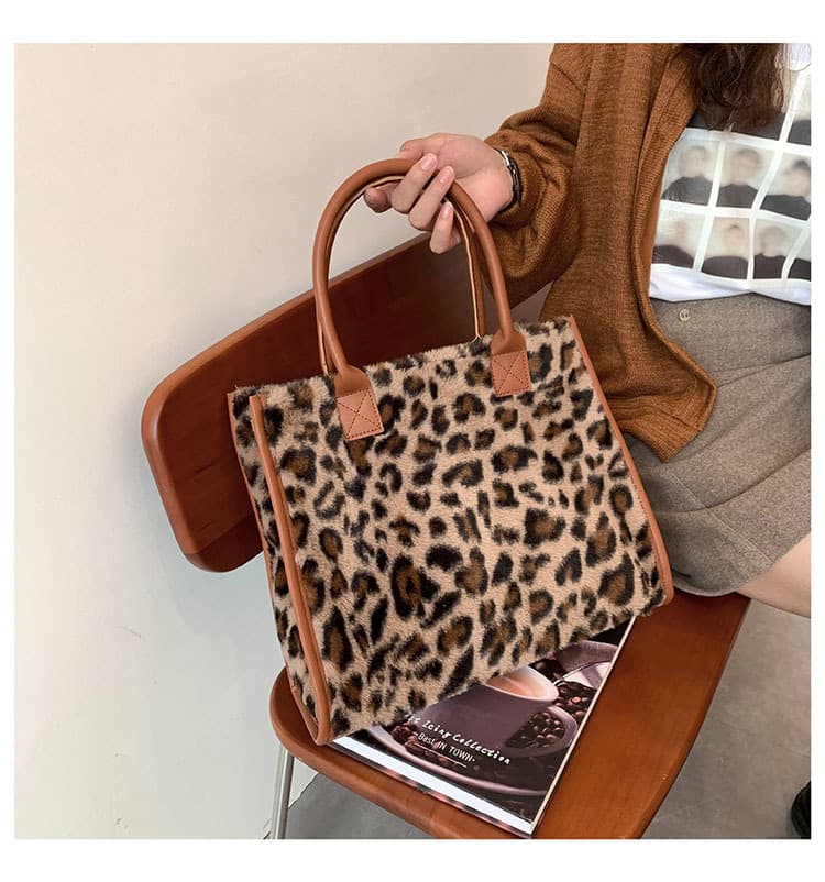 Plush Shoulder Bag, image 4
