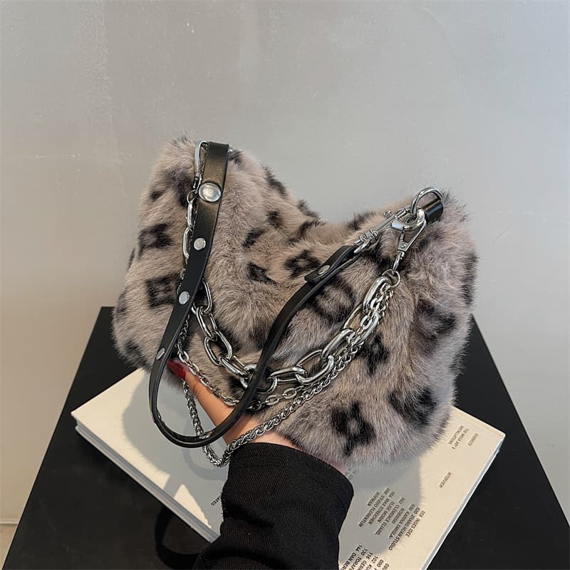 Plush Chain Shoulder Bag, image 4