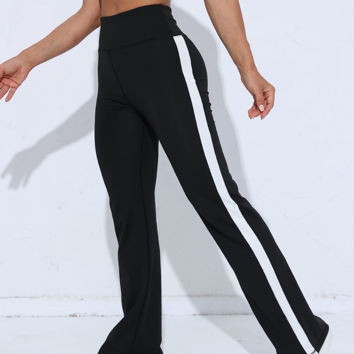 Flared Yoga Leggings, image 7