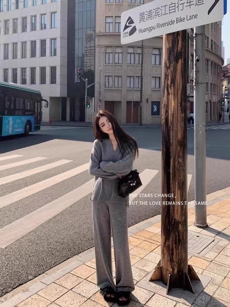 Knitted Wool Suit, image 7