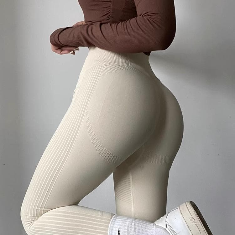 Seamless Knitted Cropped Trousers, image 7