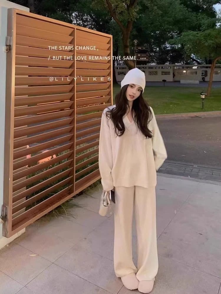Knitted Wool Suit, image 8