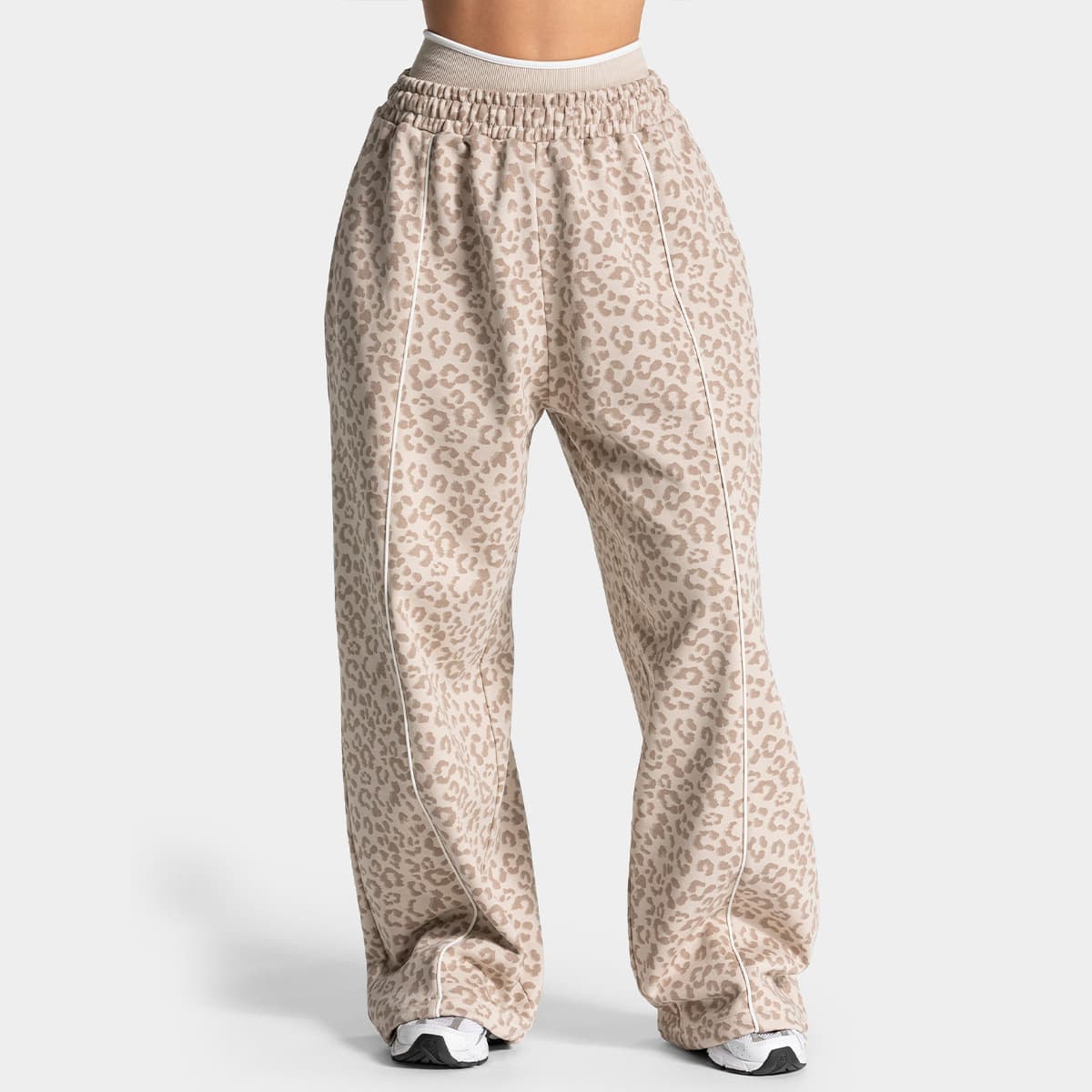 Leopard-Print Wide-Leg Trousers, image 2